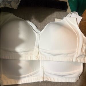Elegant White Women's Bra